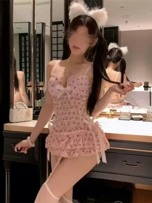 Duyenn Hipp OnlyFans Leaked Free Thumbnail Picture - #9861CSf2BW