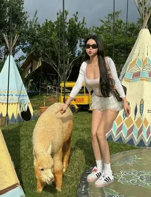 Duyenn Hipp OnlyFans Leaked Free Thumbnail Picture - #9ANihseIfb