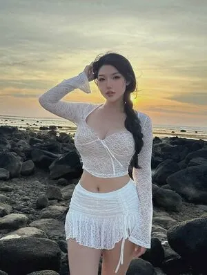 Duyenn Hipp OnlyFans Leaked Free Thumbnail Picture - #BFIKCkN0Zw
