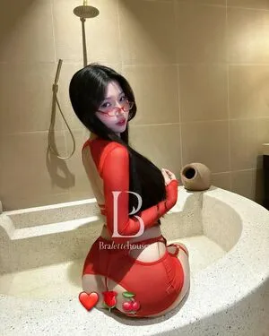 Duyenn Hipp OnlyFans Leaked Free Thumbnail Picture - #GQLwfIH54C