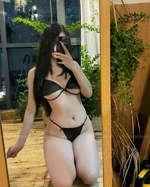 Duyenn Hipp OnlyFans Leaked Free Thumbnail Picture - #MtDDSAzpGK