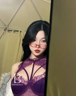 Duyenn Hipp OnlyFans Leaked Free Thumbnail Picture - #QG4qyTfiAF