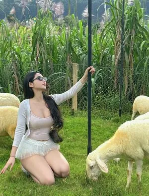 Duyenn Hipp OnlyFans Leaked Free Thumbnail Picture - #S8oGVFMjuA