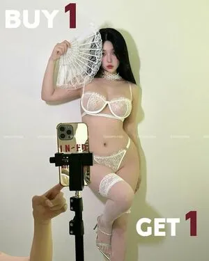 Duyenn Hipp OnlyFans Leaked Free Thumbnail Picture - #ZxSUjokl90