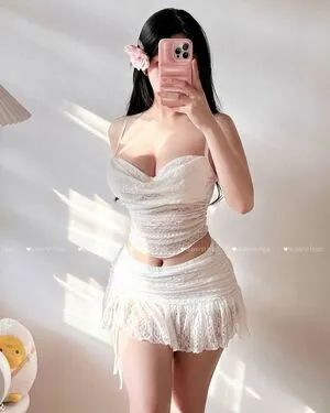 Duyenn Hipp OnlyFans Leaked Free Thumbnail Picture - #bqscZqB9oq