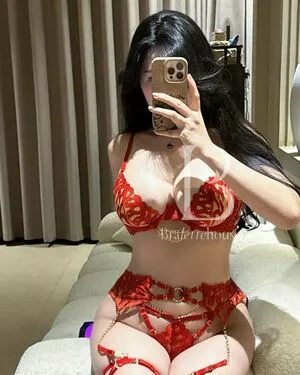 Duyenn Hipp OnlyFans Leaked Free Thumbnail Picture - #d7na4r5jXx