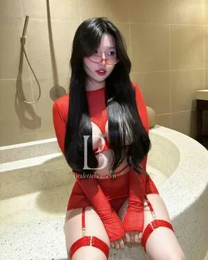 Duyenn Hipp OnlyFans Leaked Free Thumbnail Picture - #o8Sto7W17H