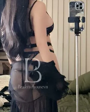 Duyenn Hipp OnlyFans Leaked Free Thumbnail Picture - #rrbVfp4Yhu