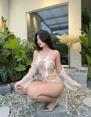 Duyenn Hipp OnlyFans Leaked Free Thumbnail Picture - #wdAOMgJEOG