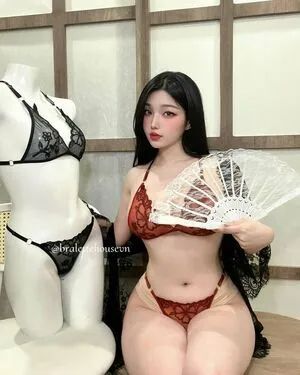 Duyenn Hipp OnlyFans Leaked Free Thumbnail Picture - #wkrXlJ3wQT
