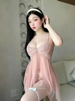 Duyenn Hipp OnlyFans Leaked Free Thumbnail Picture - #wtvYeftjZZ