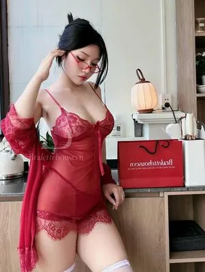 Duyenn Hipp OnlyFans Leaked Free Thumbnail Picture - #xJHLEN2JRT