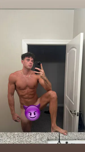 Dylan Nichols13 OnlyFans Leaked Free Thumbnail Picture - #gafbEI6baC