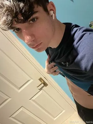 Dylan The Twink OnlyFans Leaked Free Thumbnail Picture - #6BWQMzrTeU