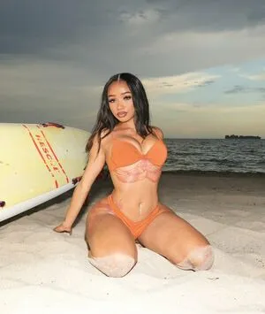 Dymondsflawless OnlyFans Leaked Free Thumbnail Picture - #EeXdG0hRua