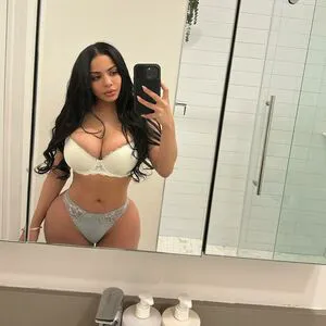 E Dot OnlyFans Leaked Free Thumbnail Picture - #i7CPjbTpRS