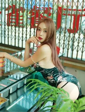 E L 2 A OnlyFans Leaked Free Thumbnail Picture - #Mz5buQSWRn