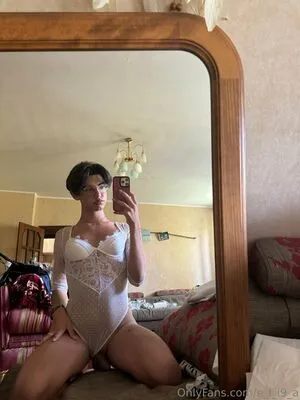 E L I9 A OnlyFans Leaked Free Thumbnail Picture - #aR0dyIqeBL