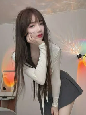 E000e77 OnlyFans Leaked Free Thumbnail Picture - #n3am5Rrz8a