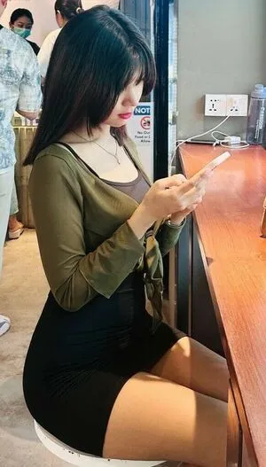 Eaint Hmu Paing Eainthmupaing01 OnlyFans Leaked Free Thumbnail Picture - #EUwRKo14mI