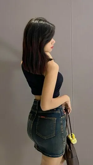 Eaint Hmu Paing Eainthmupaing01 OnlyFans Leaked Free Thumbnail Picture - #eIhMTvxbzA