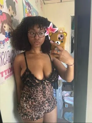 Earth2daya777 OnlyFans Leaked Free Thumbnail Picture - #TYCEdTLL8h