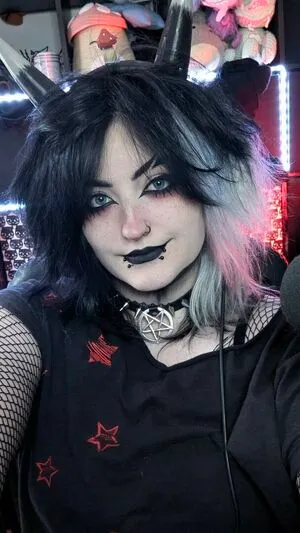 Easygoinggoth OnlyFans Leaked Free Thumbnail Picture - #eO4JToRcvd