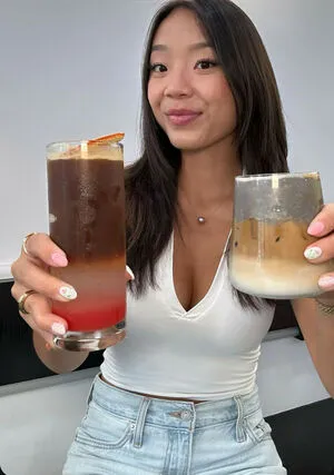 Eatingalonediaries OnlyFans Leaked Free Thumbnail Picture - #0TiONKzInR