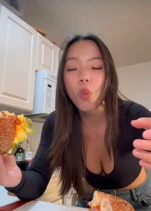 Eatingalonediaries OnlyFans Leaked Free Thumbnail Picture - #SvERZ357pz
