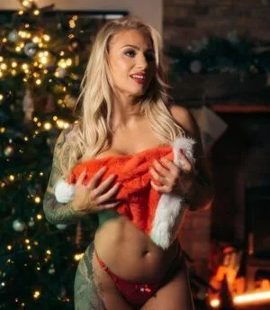 Ebanie Bridges OnlyFans Leaked Free Thumbnail Picture - #AgPHCf1t87