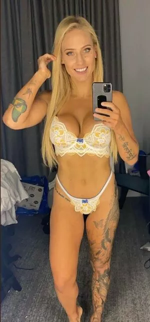 Ebanie Bridges OnlyFans Leaked Free Thumbnail Picture - #7qrh6Fjx9b