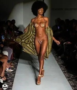 Ebonee Davis OnlyFans Leaked Free Thumbnail Picture - #ag7rYsRiAw