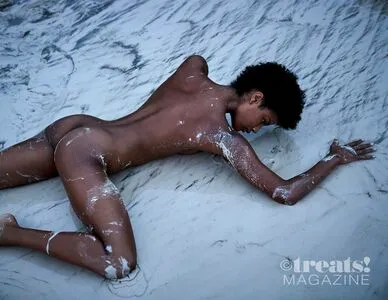 Ebonee Davis OnlyFans Leaked Free Thumbnail Picture - #tNXJ2p82nT