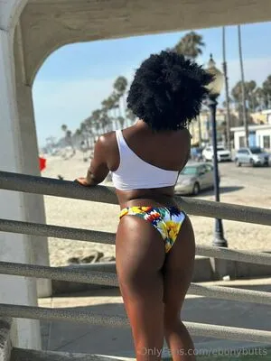 Ebony Butts OnlyFans Leaked Free Thumbnail Picture - #hLcumxQ9As