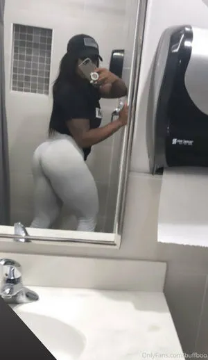 Ebonymuscle OnlyFans Leaked Free Thumbnail Picture - #HpuNrarB0k