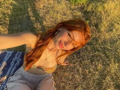 Ebrarkrbkn OnlyFans Leaked Free Thumbnail Picture - #HGNDxjfkit