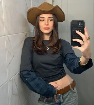 Ebrarkrbkn OnlyFans Leaked Free Thumbnail Picture - #TxBCRygioS
