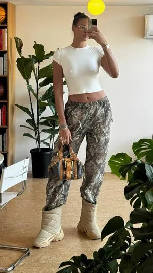 Ecambage OnlyFans Leaked Free Thumbnail Picture - #H6XOqHUWK8