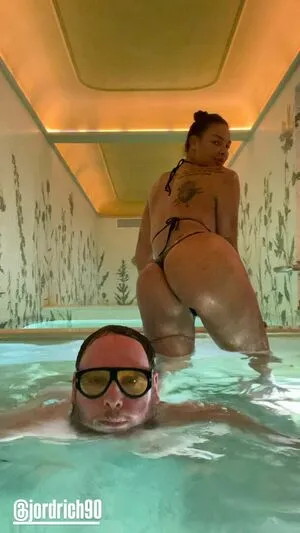 Ecambage OnlyFans Leaked Free Thumbnail Picture - #MbnpCn16UK
