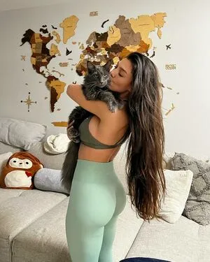 Ece Ozbdk OnlyFans Leaked Free Thumbnail Picture - #0BhLZ0Owb7