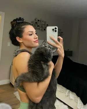 Ece Ozbdk OnlyFans Leaked Free Thumbnail Picture - #QQTGUbLkuc