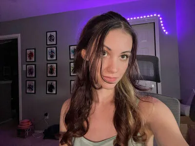 Echochlo OnlyFans Leaked Free Thumbnail Picture - #Ga0IzArzc5