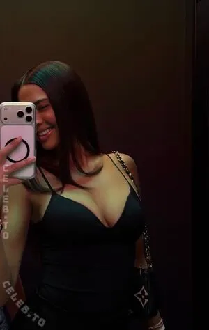 Edaat C OnlyFans Leaked Free Thumbnail Picture - #RJlVniOkJN