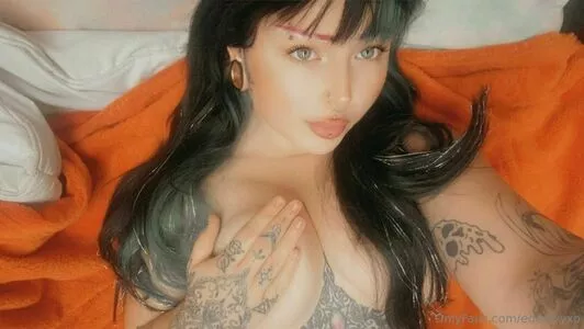 Edenivyxo OnlyFans Leaked Free Thumbnail Picture - #6c3o2rFuAX