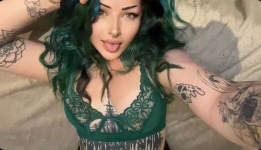 Edenivyxo OnlyFans Leaked Free Thumbnail Picture - #D2LyNOBg9a