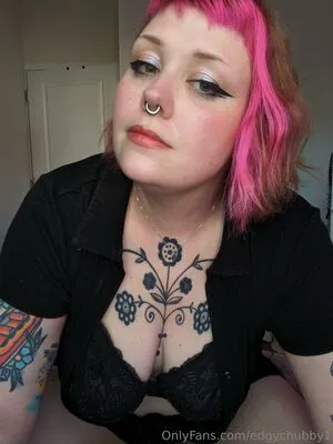 Edgychubby1 OnlyFans Leaked Free Thumbnail Picture - #9l0iQVN1Ay