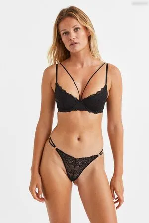Edita Vilkeviciute OnlyFans Leaked Free Thumbnail Picture - #b0aY6u8ToZ