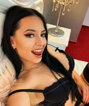 Editholiviere OnlyFans Leaked Free Thumbnail Picture - #HAuygW2qvi