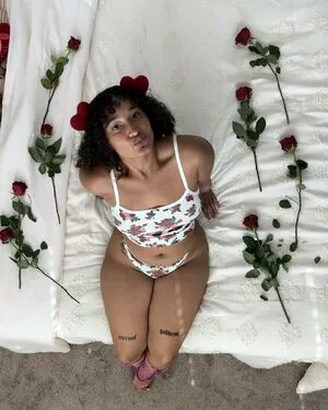 Edmflower OnlyFans Leaked Free Thumbnail Picture - #iEUkjOX5lT