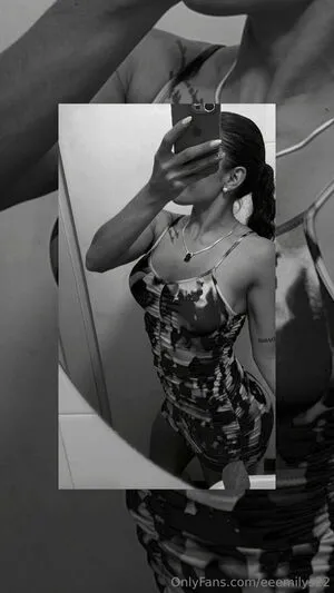 Eeemilys22 OnlyFans Leaked Free Thumbnail Picture - #tuitYN0EYn